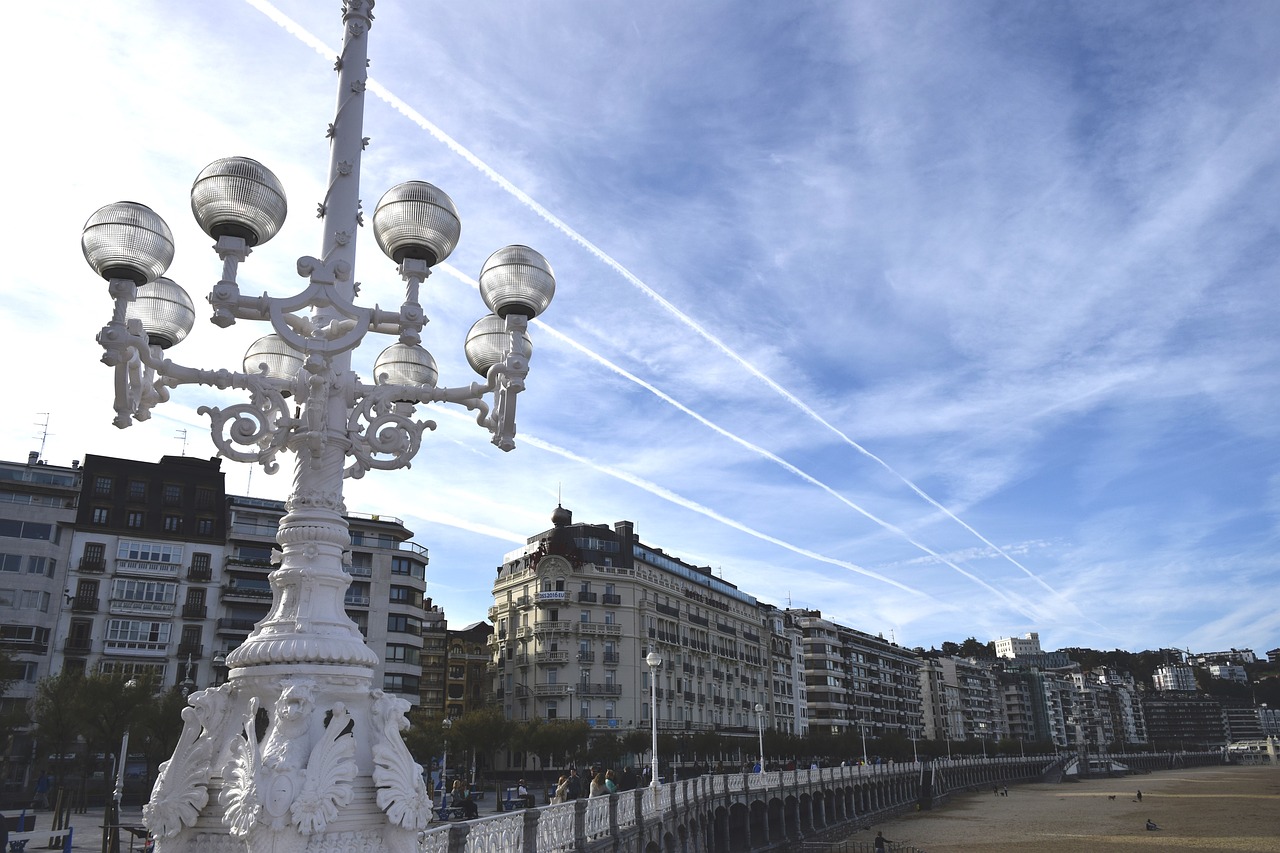 Image - sky street lamp clouds beach