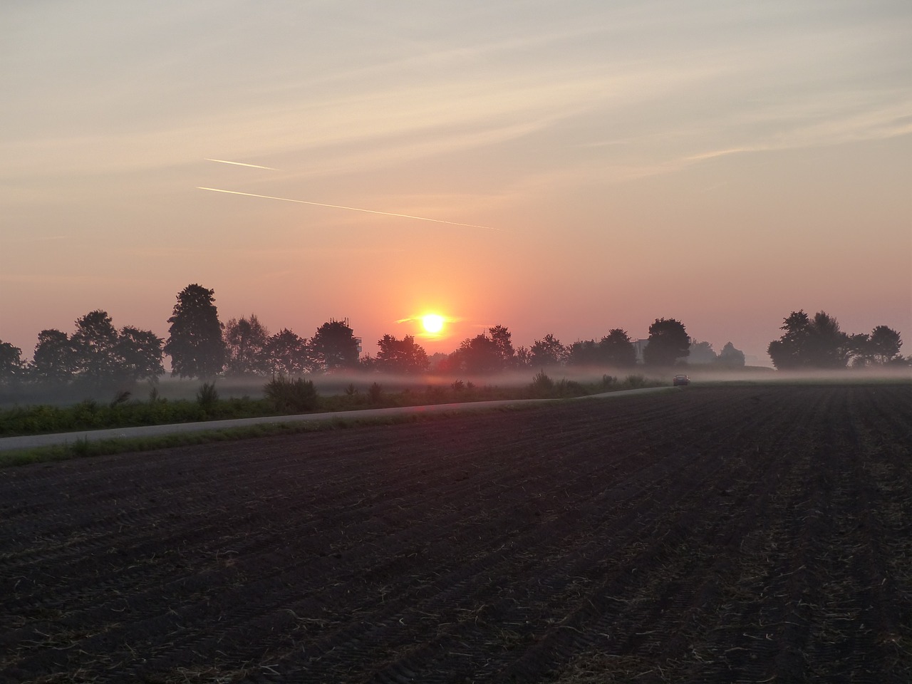 Image - sunrise fog landscape