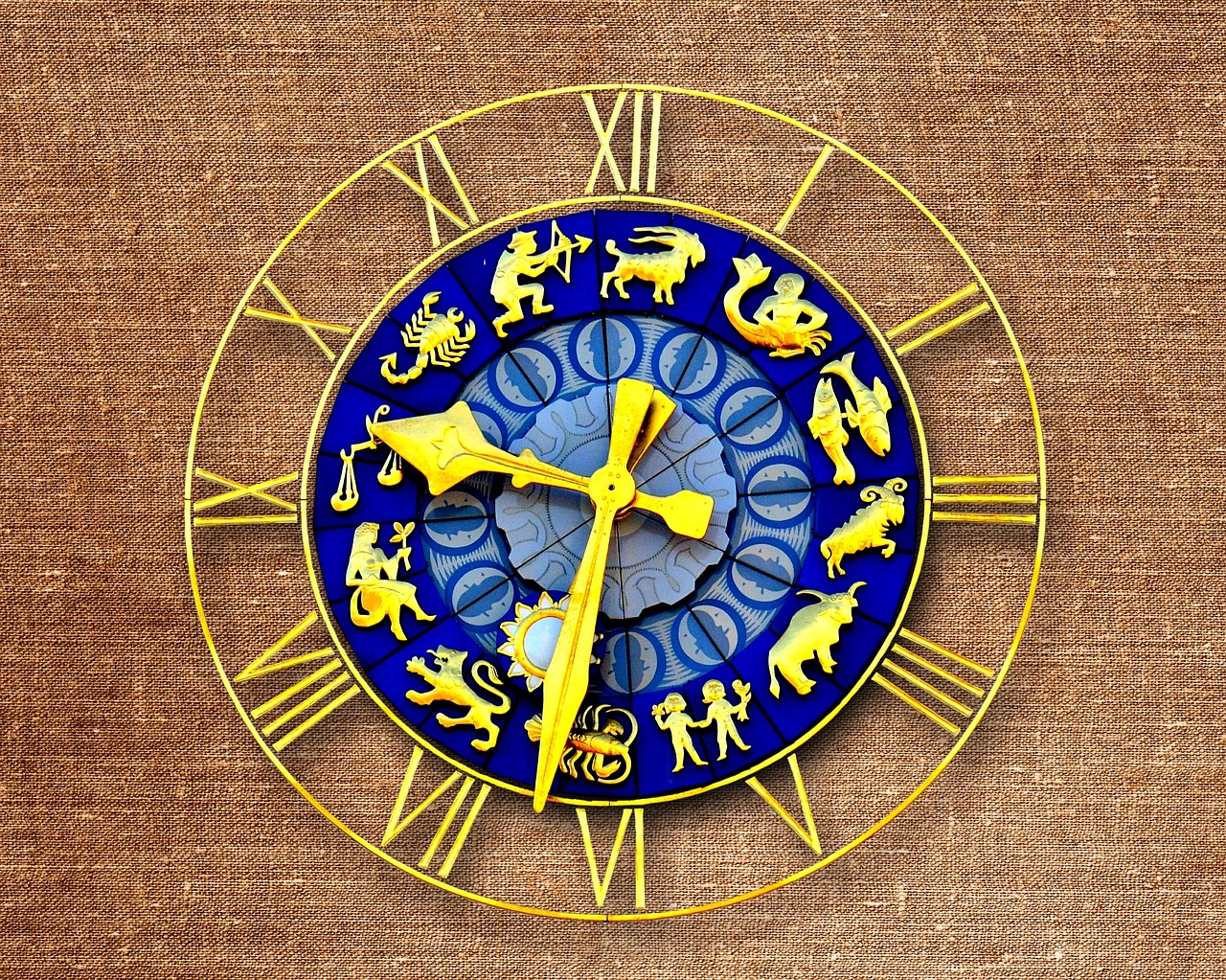 Image - clock zodiac sign time of pointer