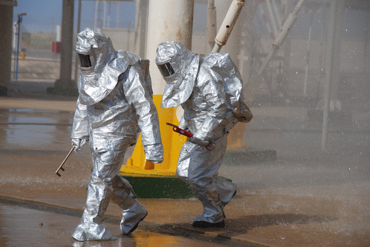 Image - oil workers protective clothing