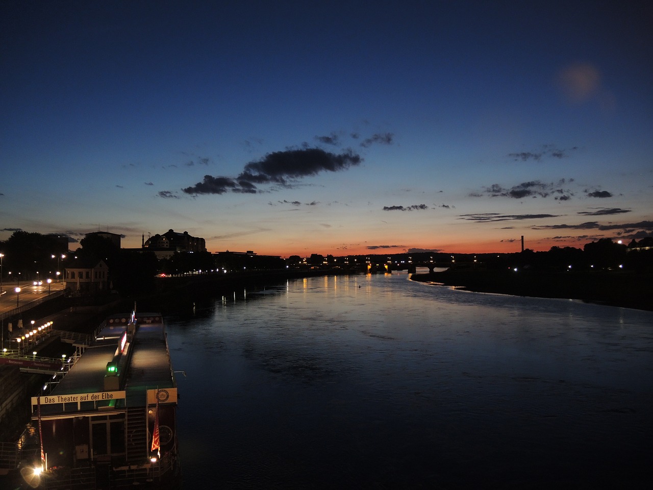 Image - landscape dresden at dusk river