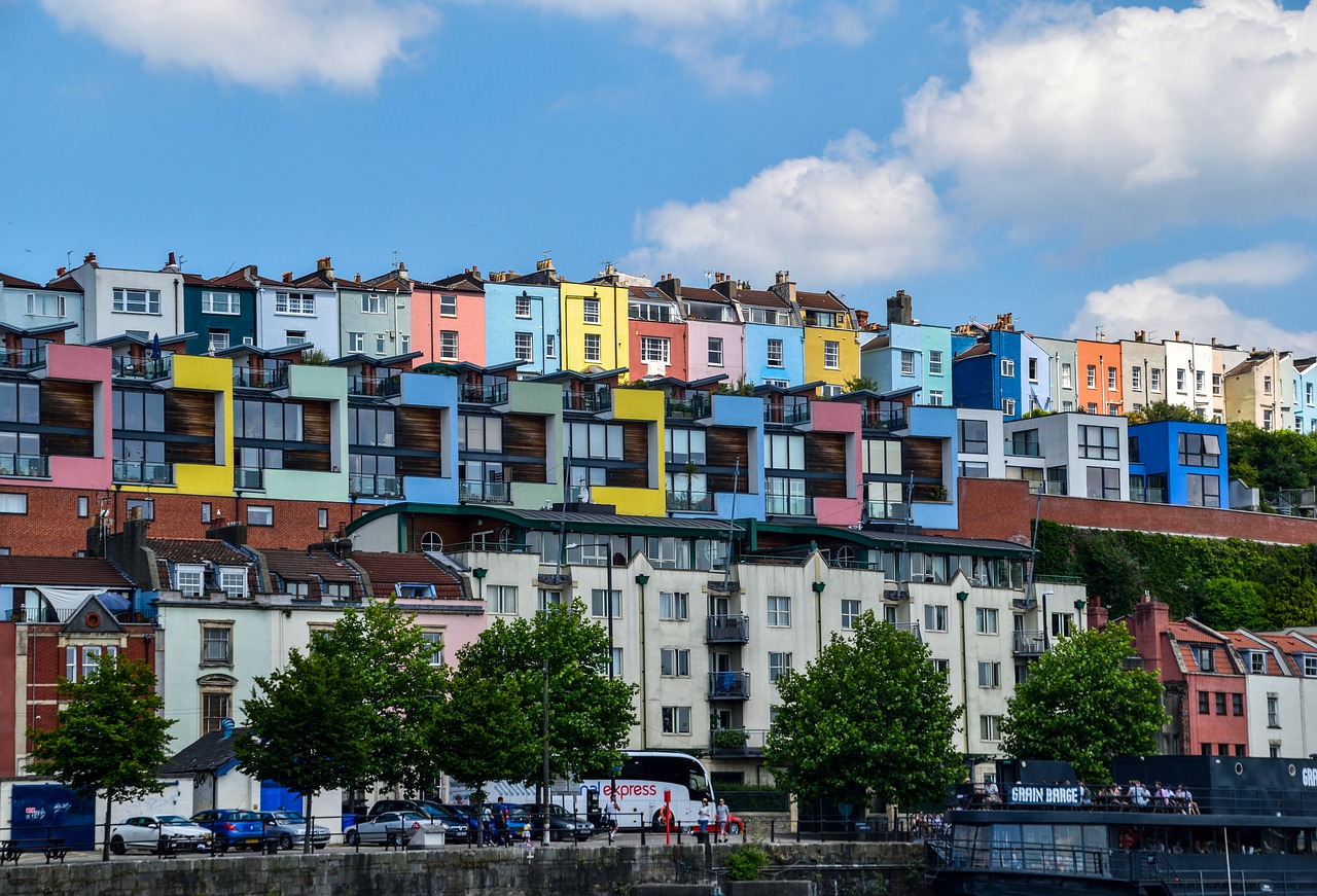 Image - houses colour colourful bristol