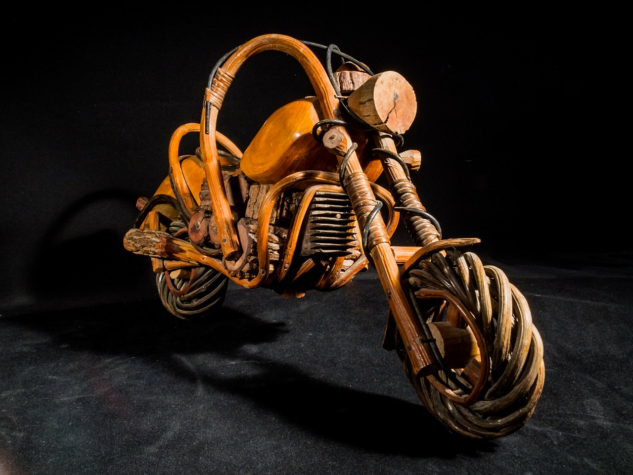 Image - wooden motorcycle wood model