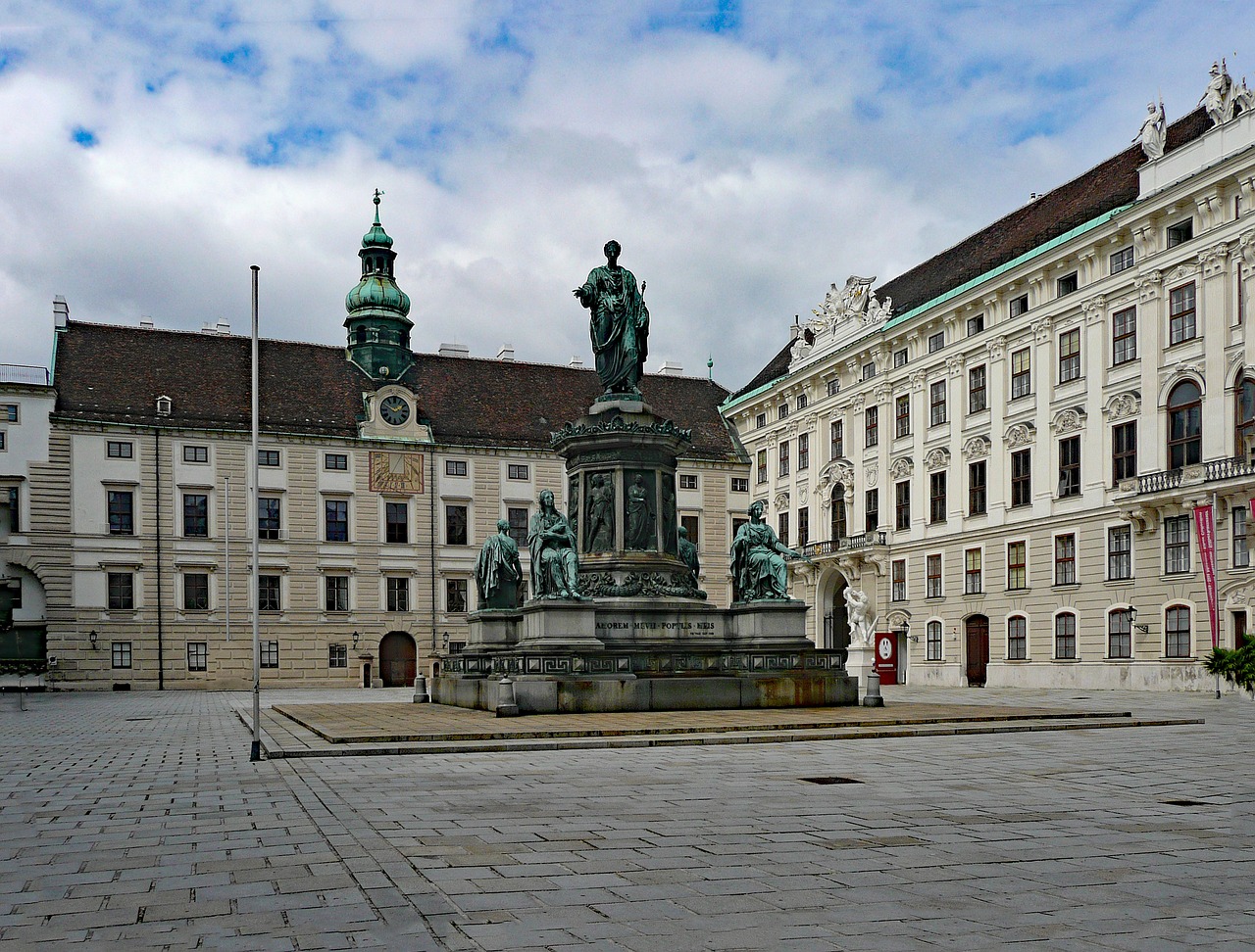 Image - vienna hofburg vienna austria