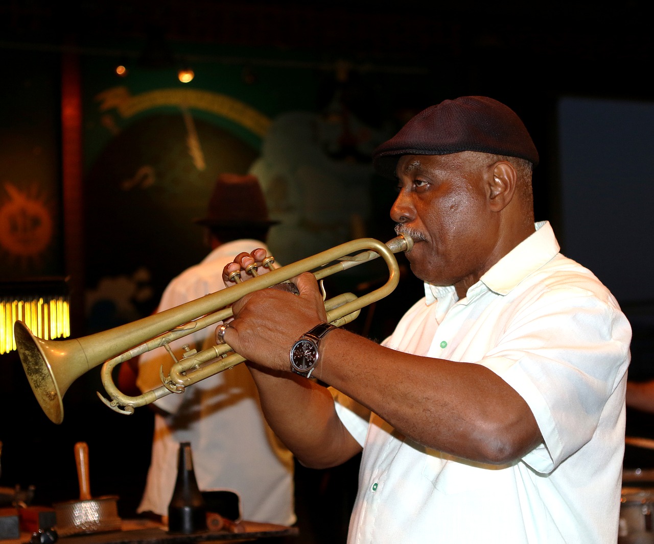 Image - trumpeter trumpet cuba havana club