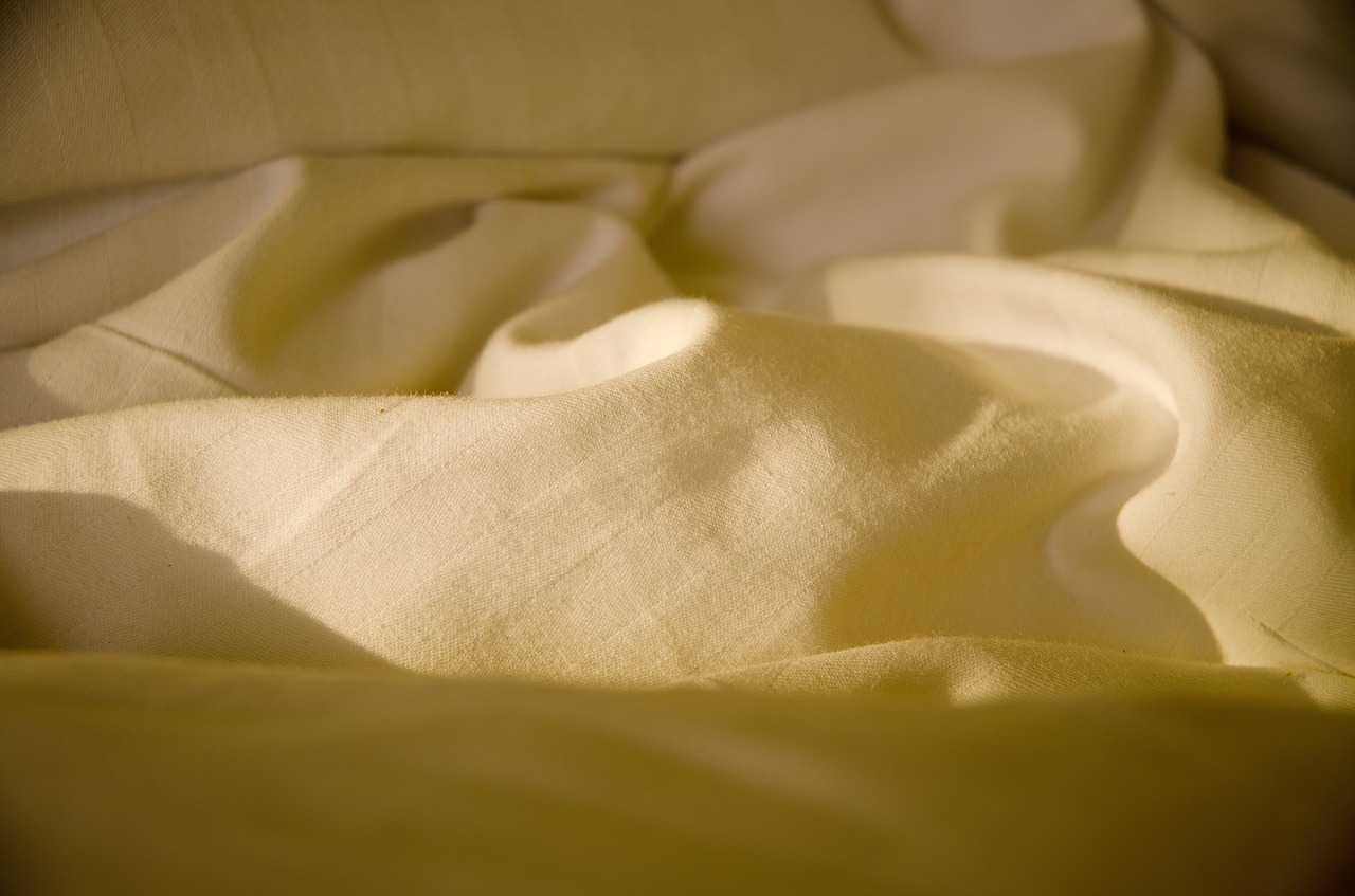 Image - bed sheet cloth abstract interior