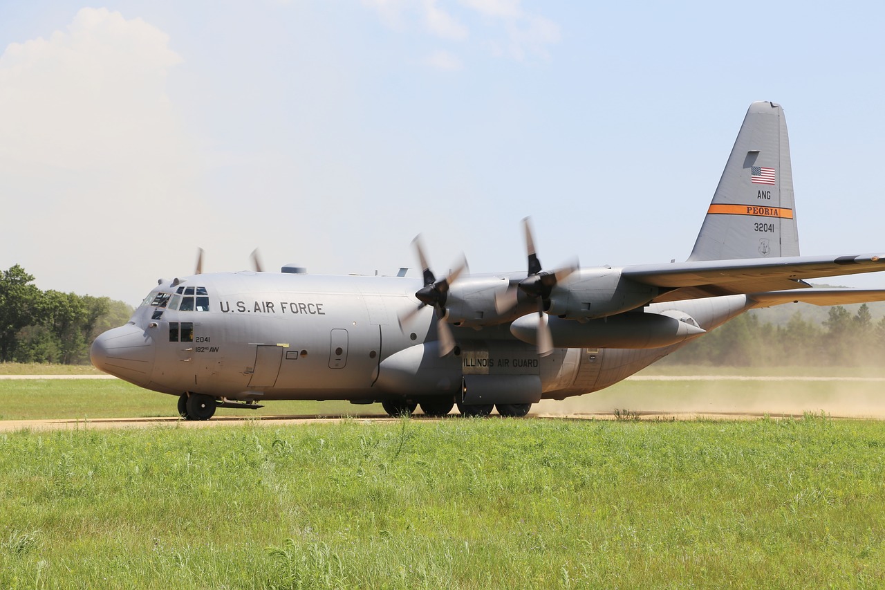 Image - c 130 hercules landing takeoff