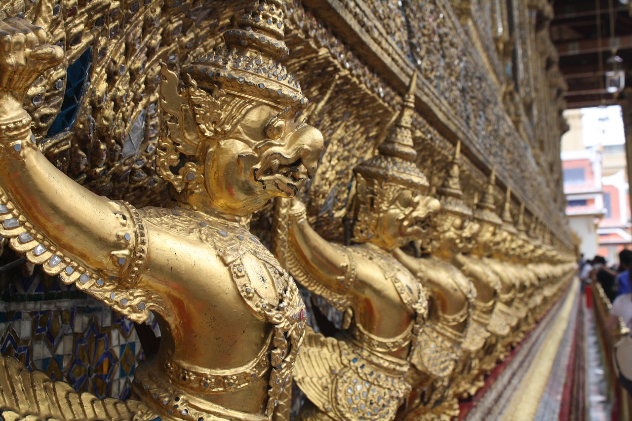 Image - bangkok big palace thailand garuda