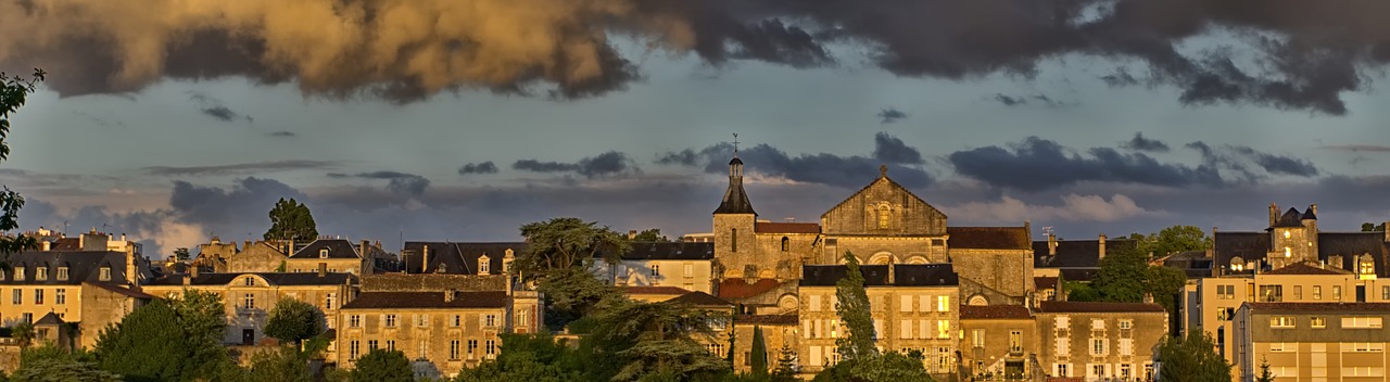Image - poitiers city summer clouds sky