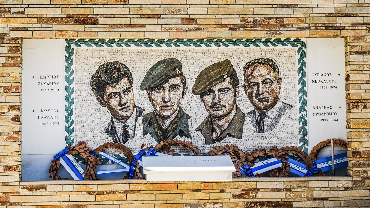 Image - monument war heroes soldier memory
