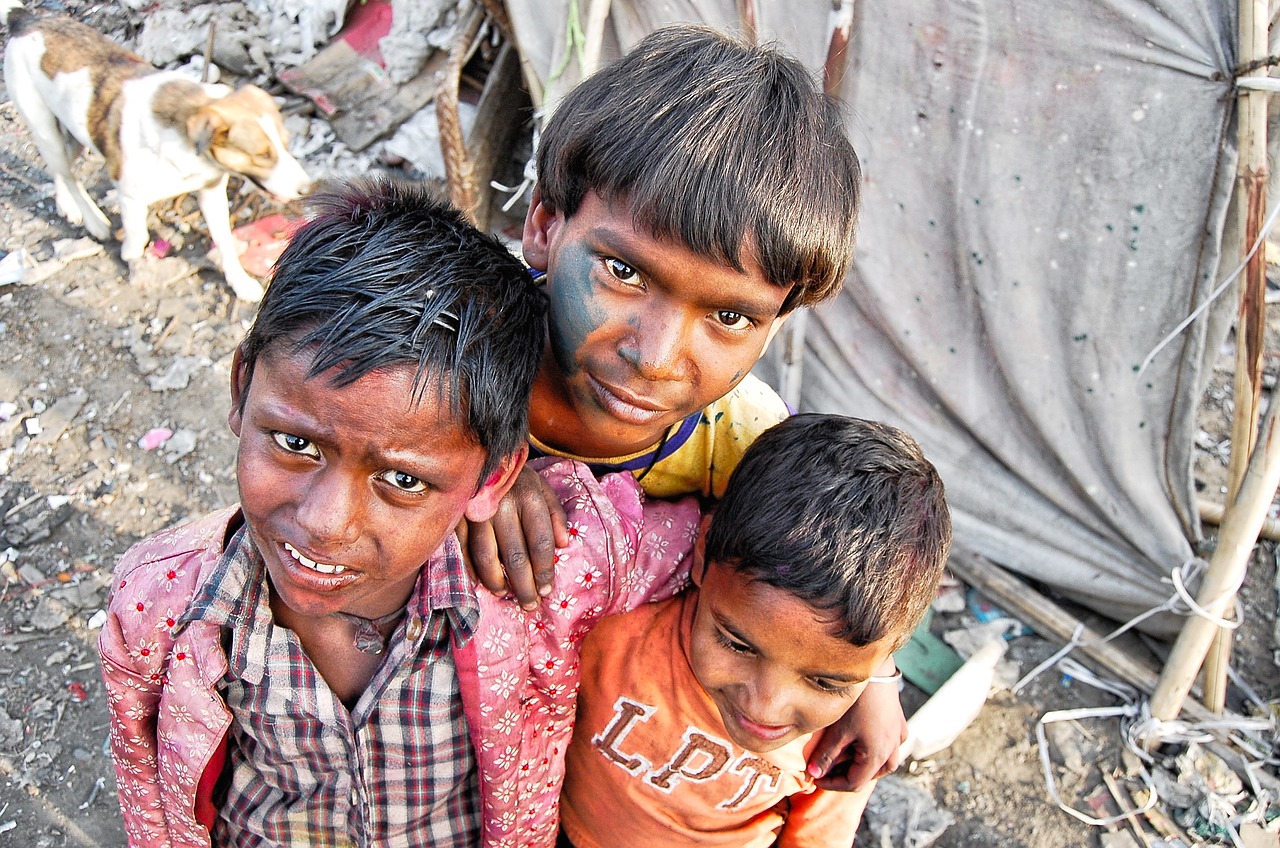 Image - poor slums india people kids