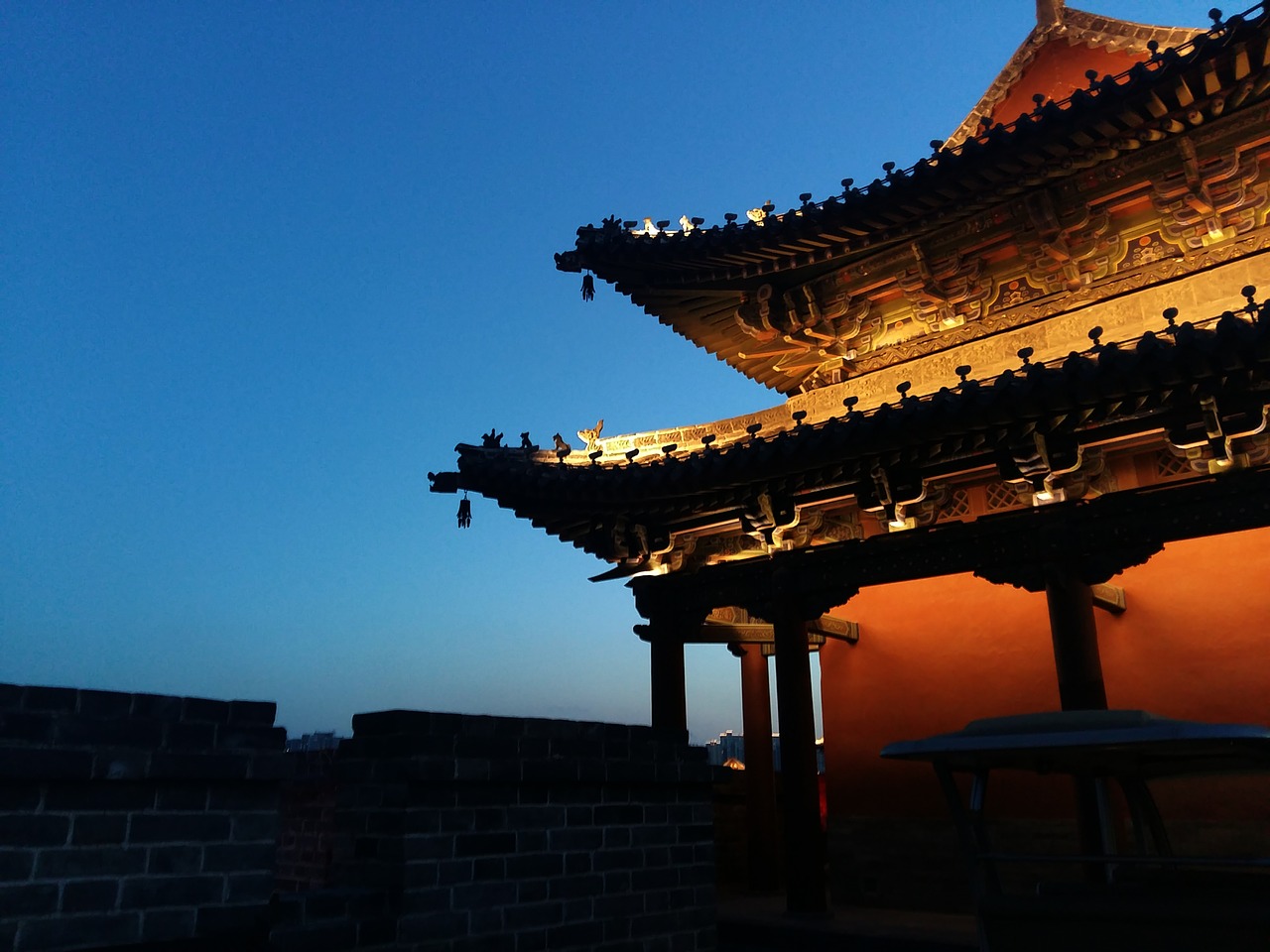 Image - the city walls night view china