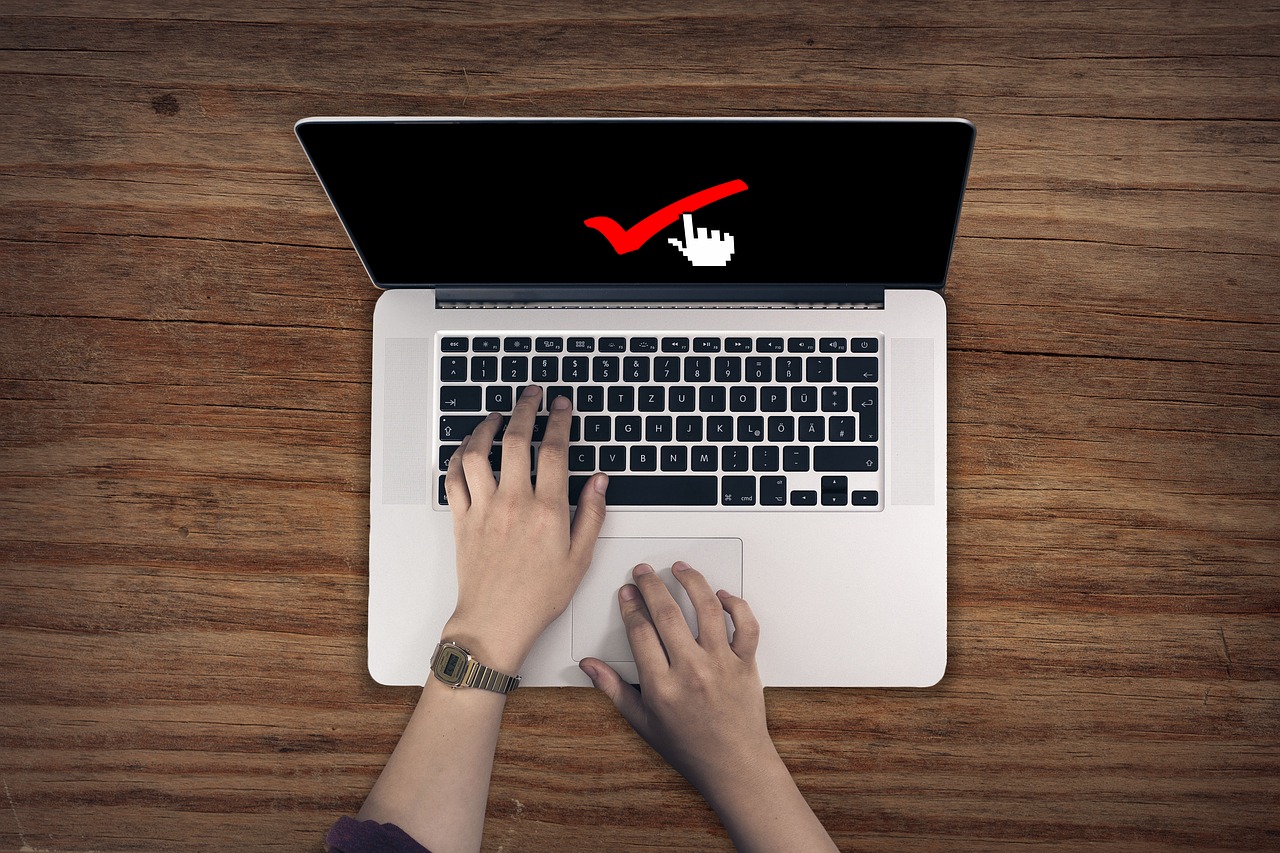 Image - laptop keyboard hands hand quality