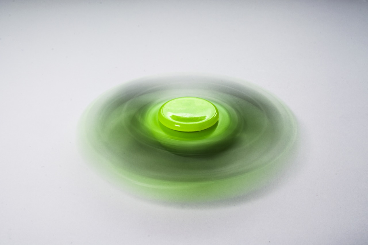 Image - fidget spinner trend play toys fun