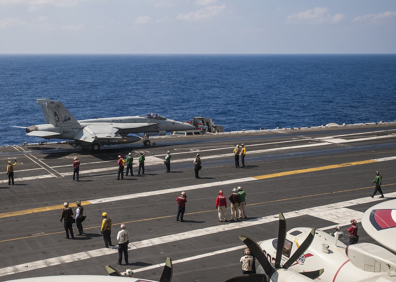 Image - f a 18 hornet take off usn