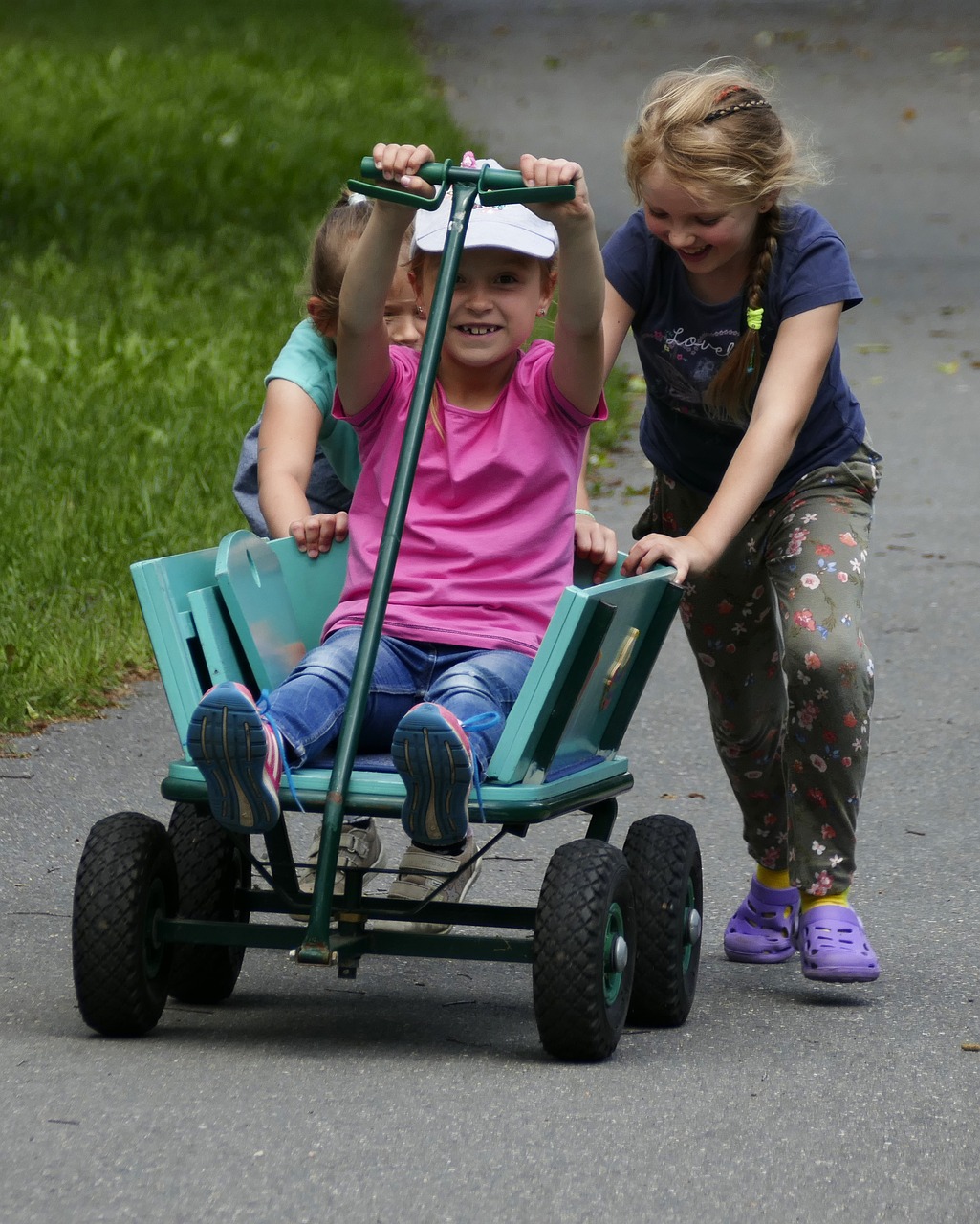 Image - children girl dare slide out fun