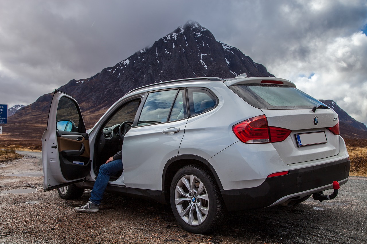 Image - bmw x1 suv mountain scotland car