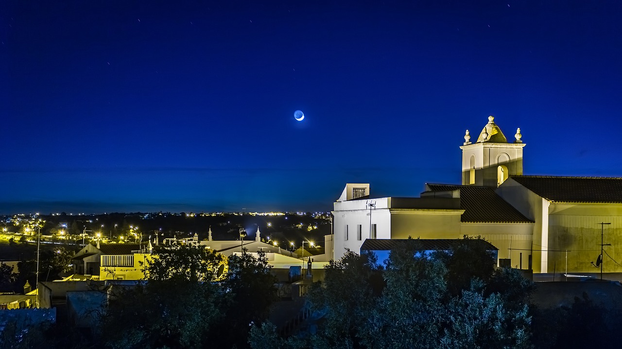 Image - church night moon illumination