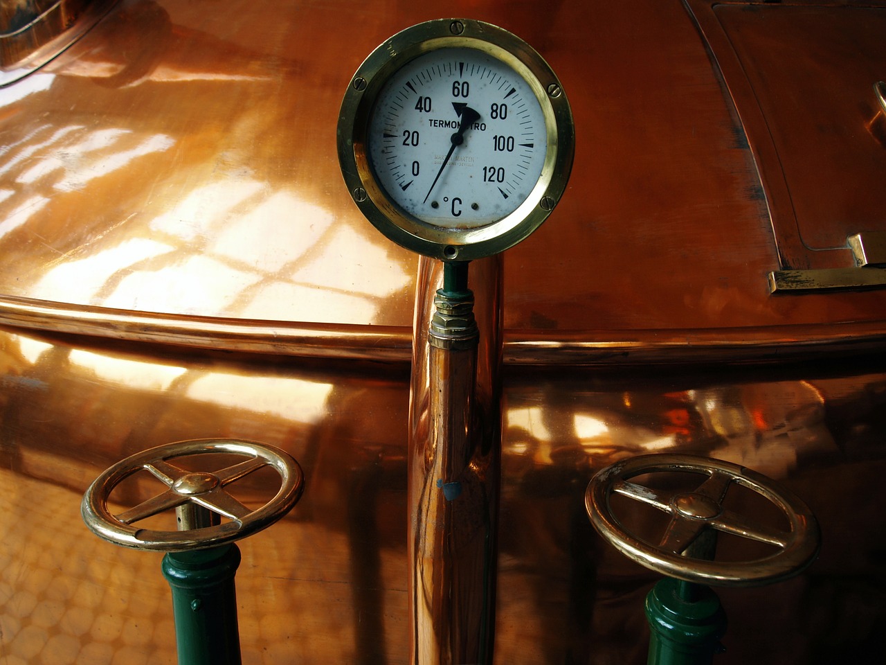 Image - beer manufacture brewery