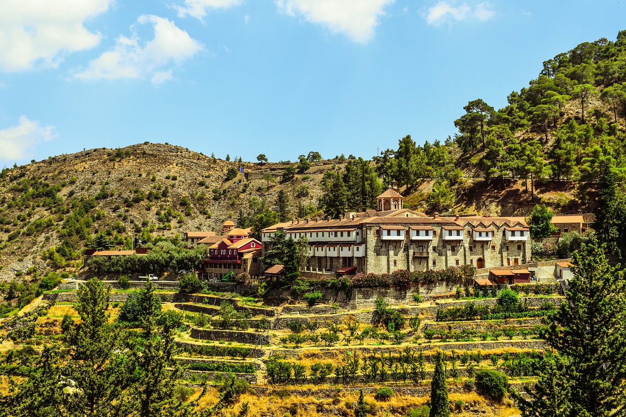 Image - monastery religion church
