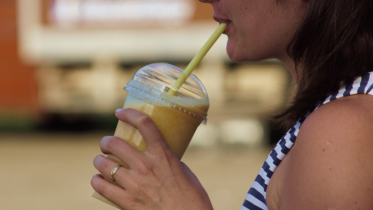 Image - food truck eating cocktail milk