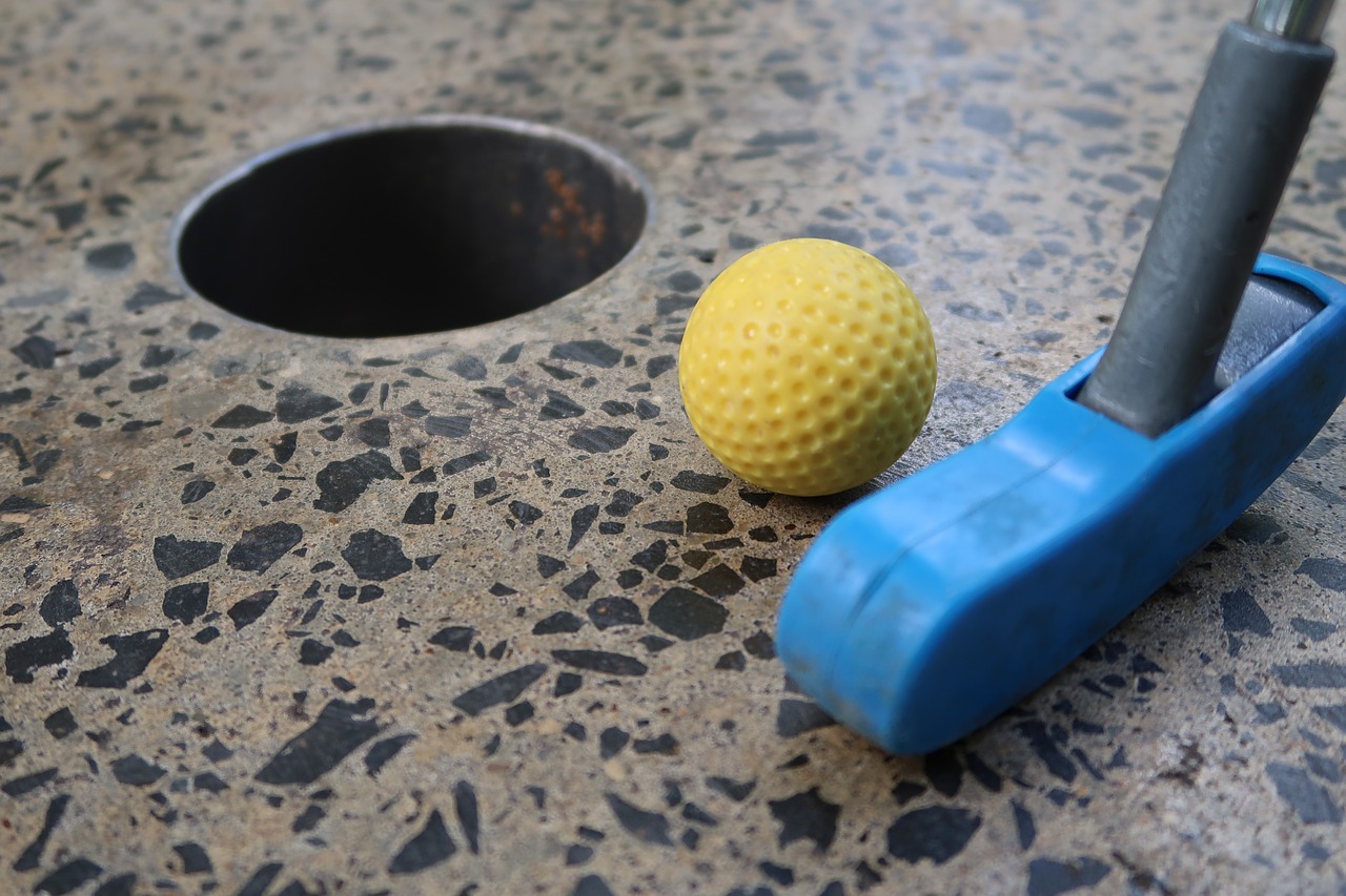 Image - golf miniature golf hole golf ball