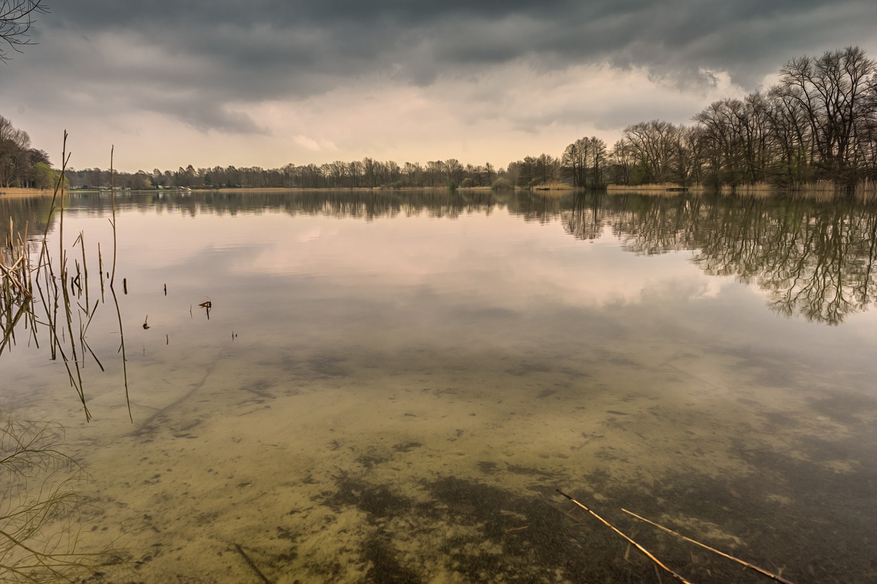 Image - lake water long exposure pol filter