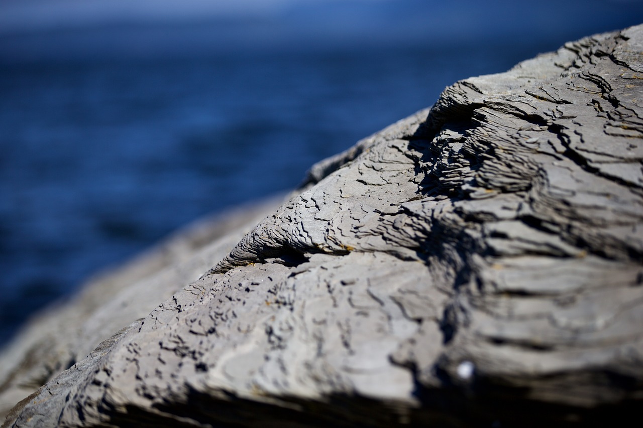 Image - sea ocean blur rocks mountain