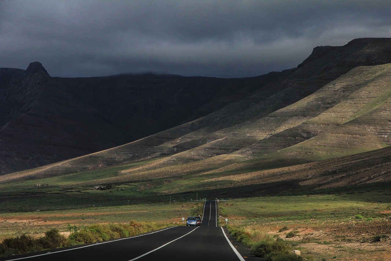 Image - mountains highland dark cloud sky