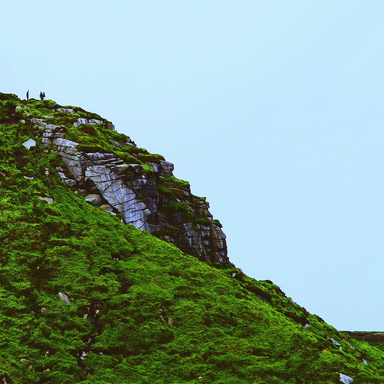 Image - mountain highland cloud sky summit