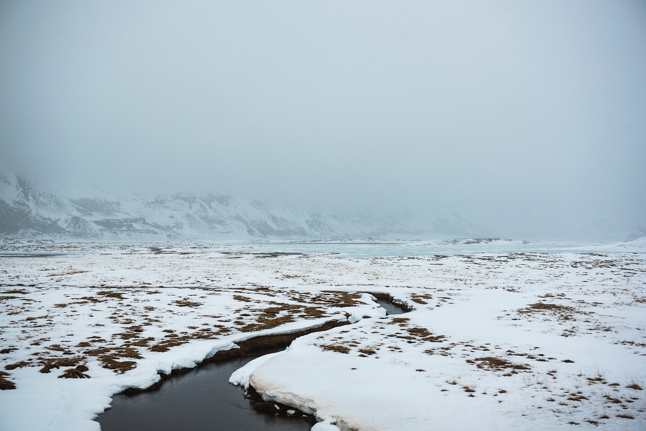 Image - mountain highland sky foggy