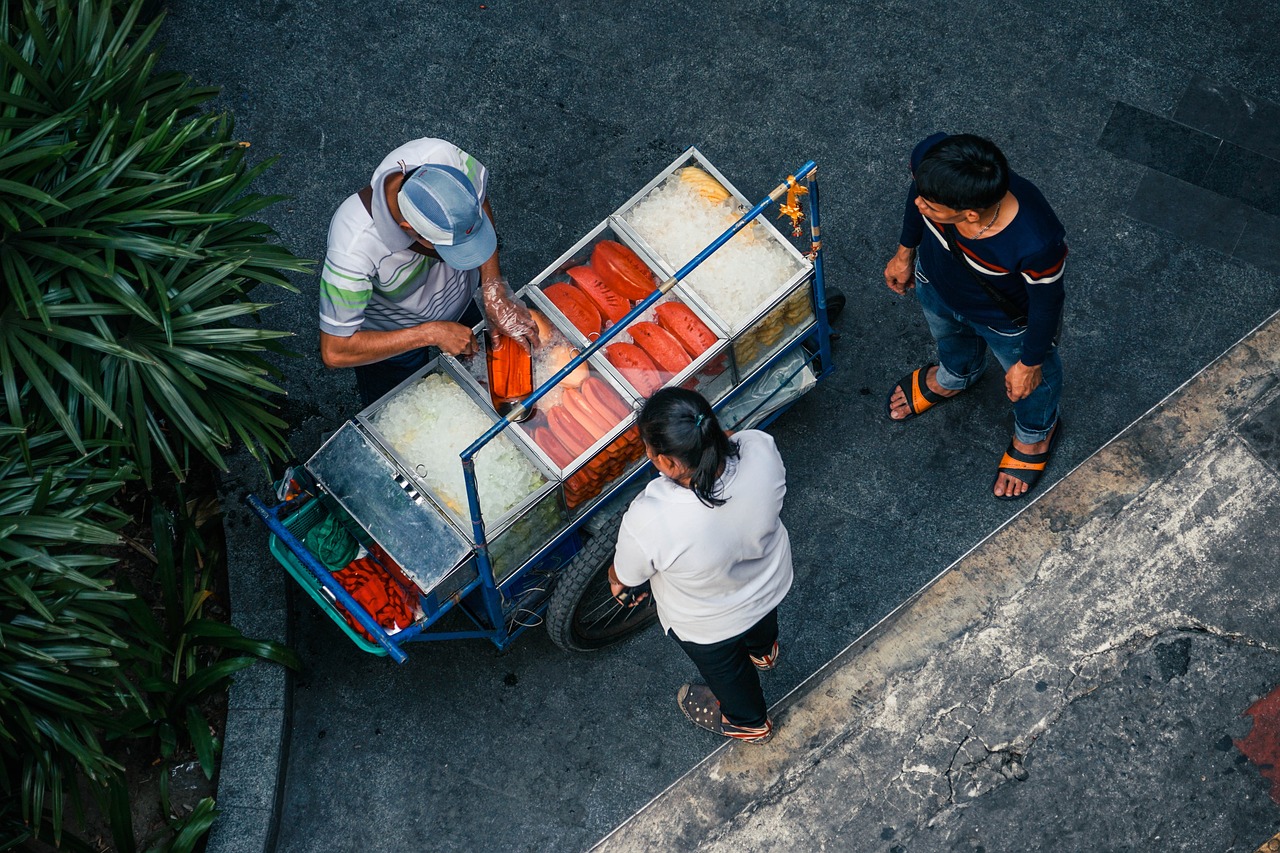 Image - people man vendor food customer