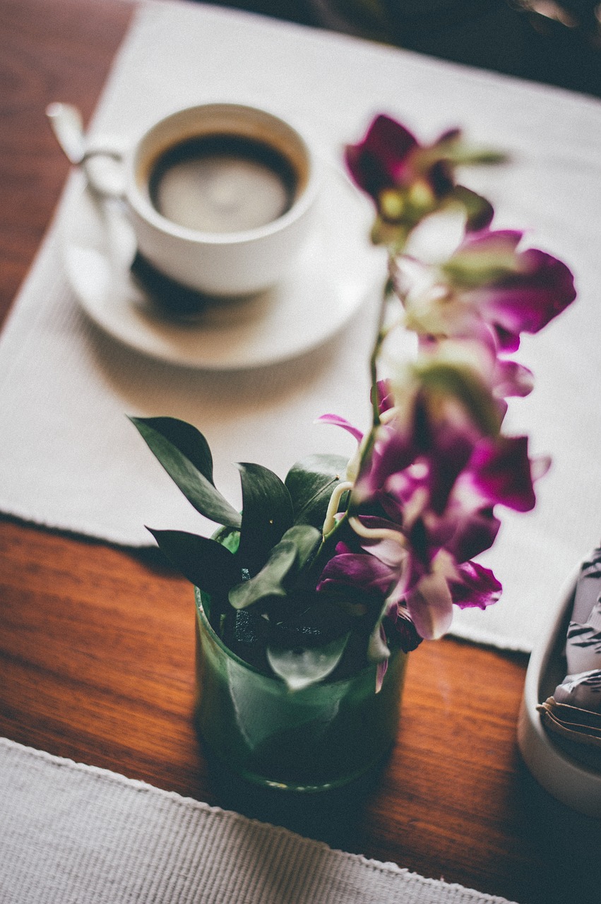 Image - dining table coffee blur flower