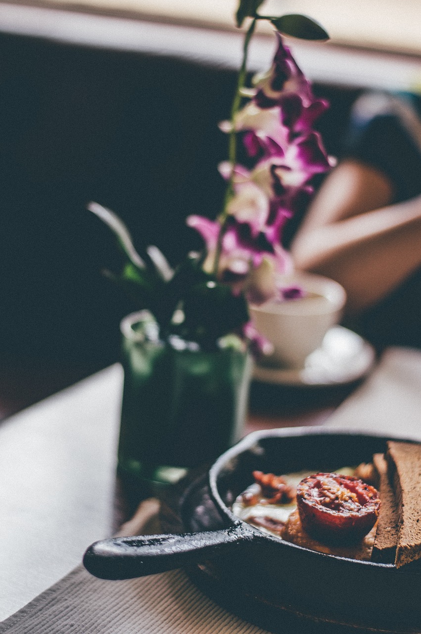 Image - dining table food breakfast lunch