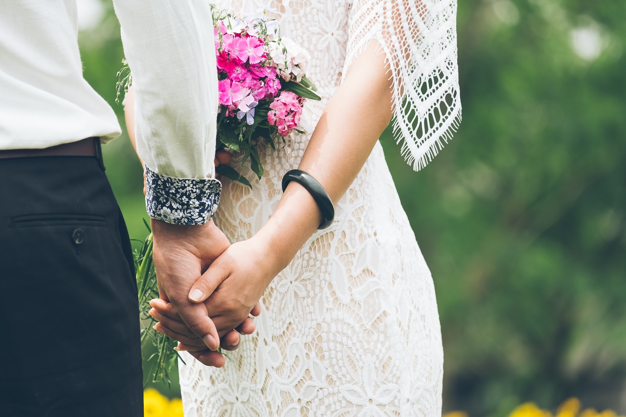 Image - people man woman holding hands