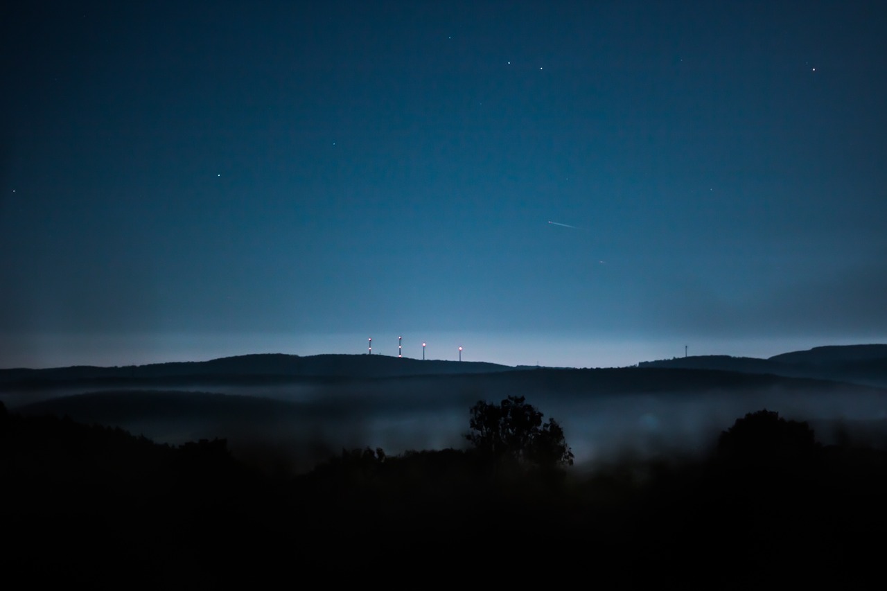 Image - highland mountain night blue sky