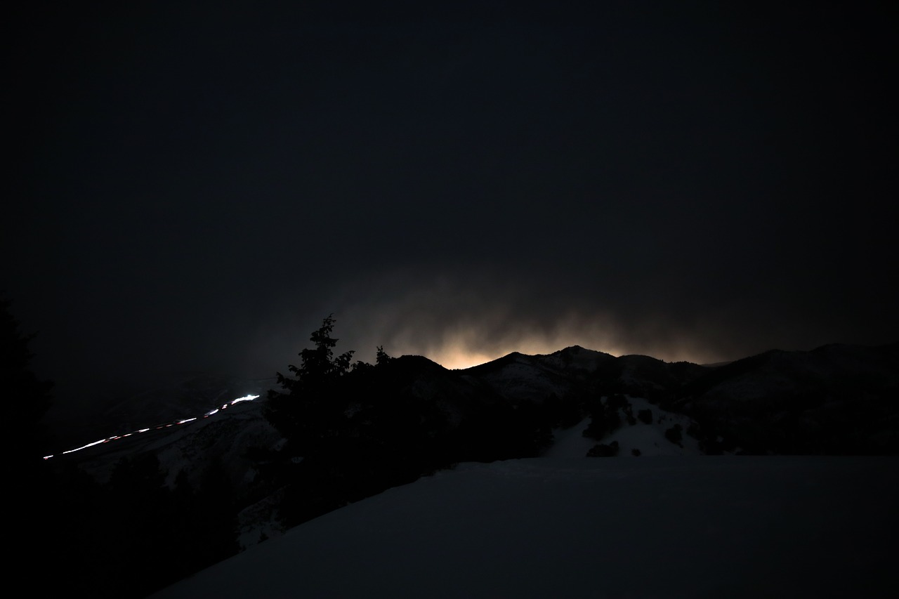 Image - mountain highland cloud sky summit