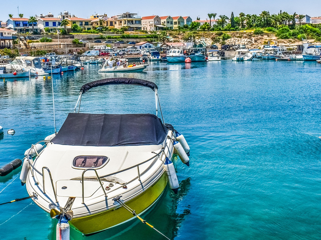 Image - boat reflections harbor island