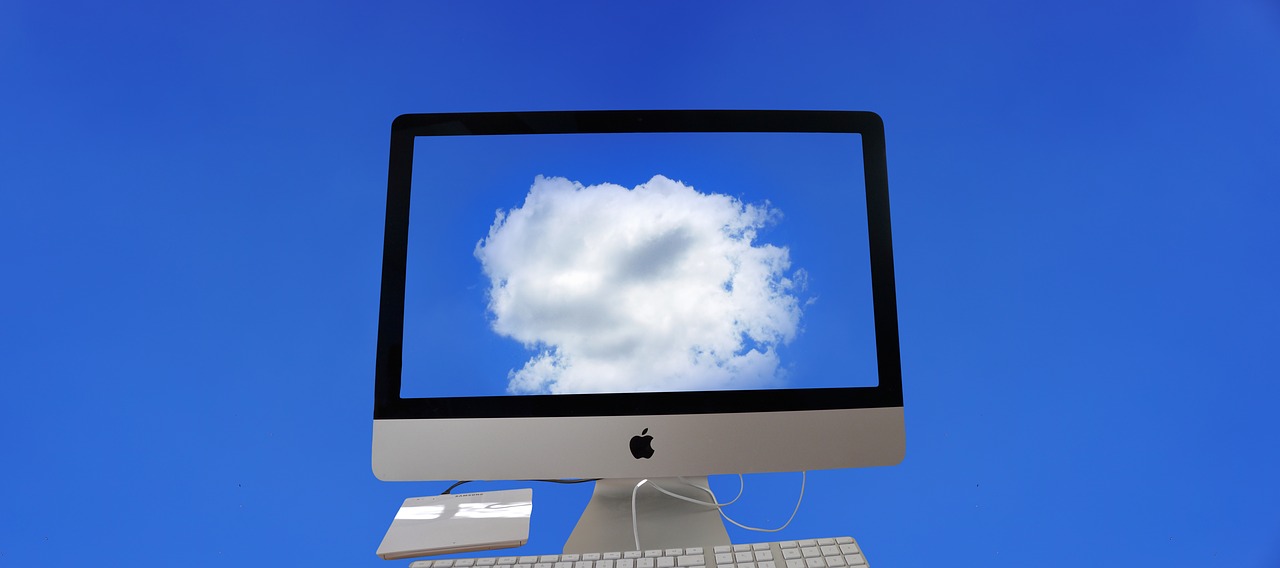 Image - cloud monitor apple cloud computing