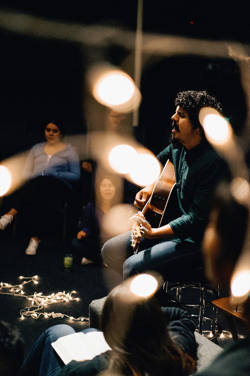 Image - people group friends event singing