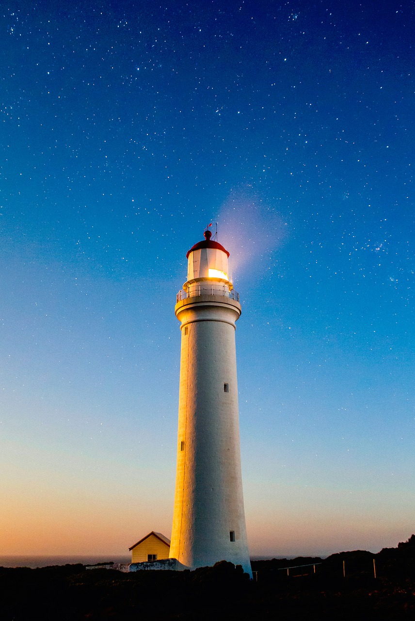 Image - structure lighthouse sky night