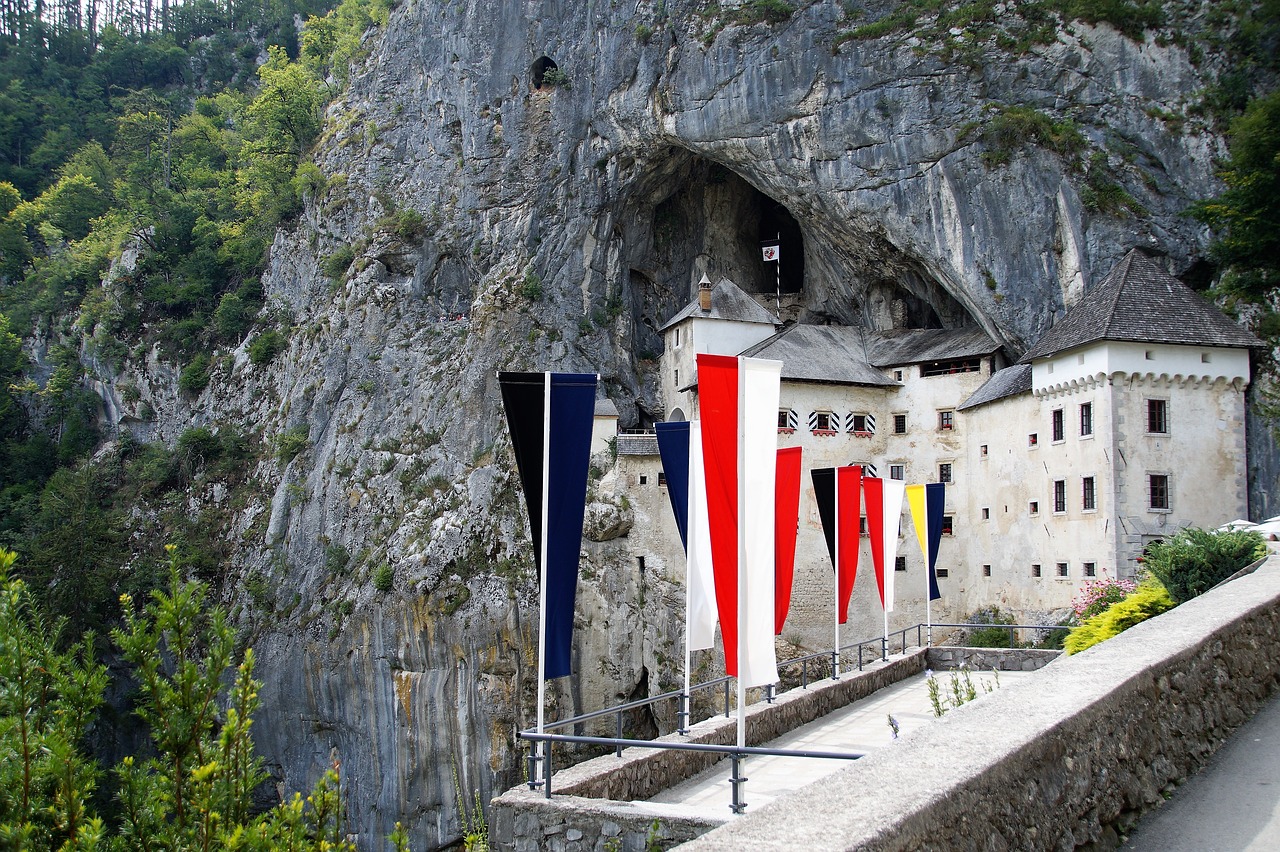 Image - predjama predjamski grad castle