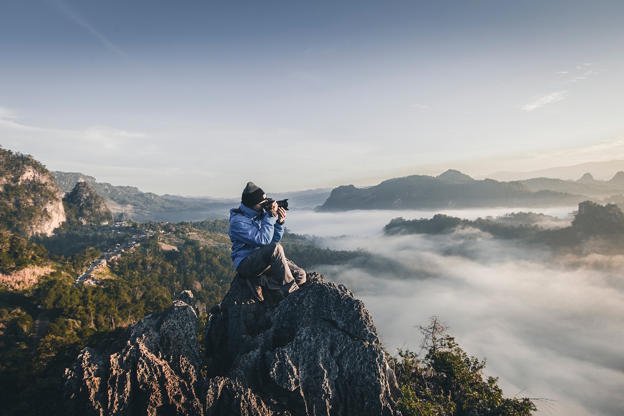 Image - mountain highland cloud sky summit