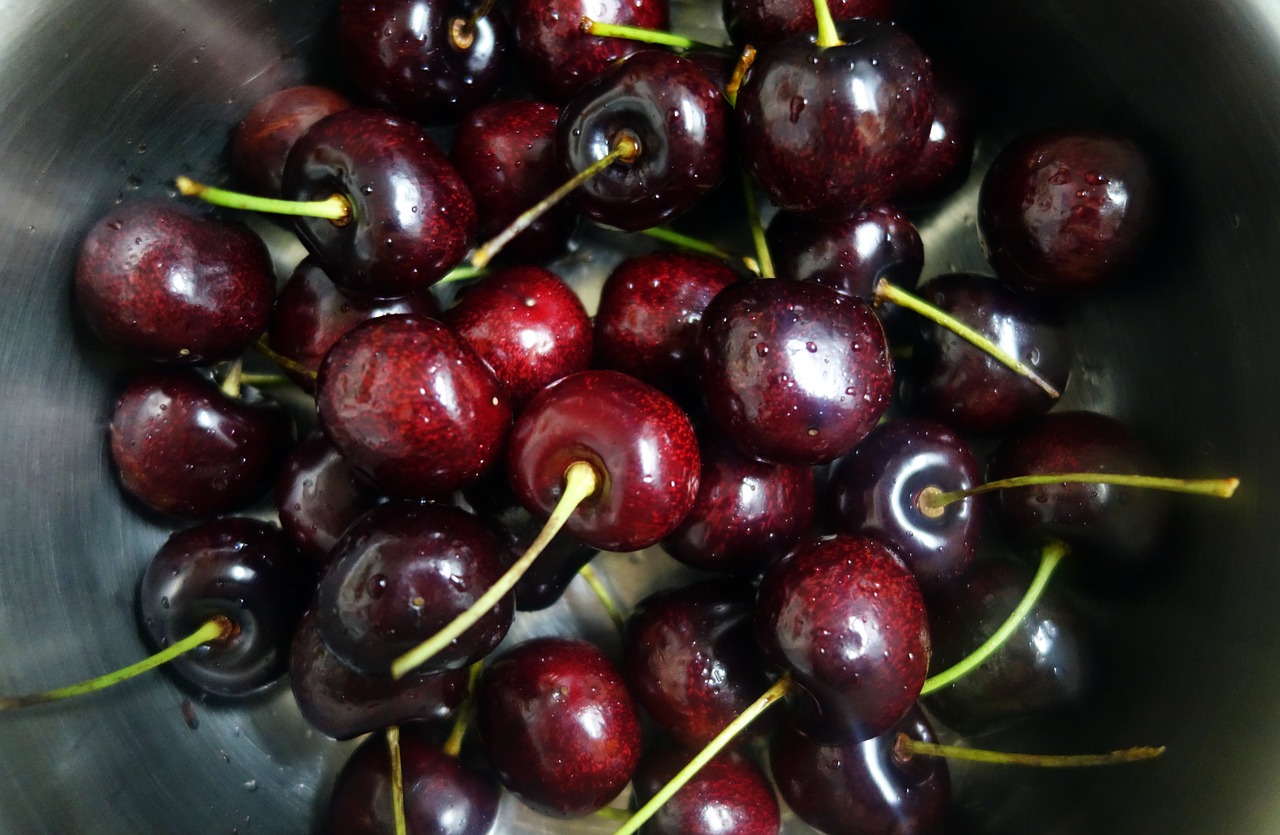 Image - cherries cherry red cherry sweet