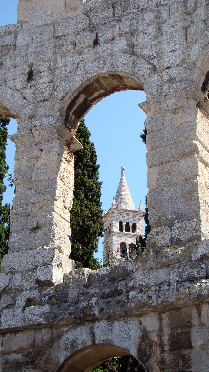 Image - croatia pula the amphitheater