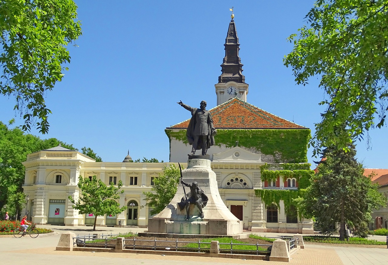 Image - hungary kecskemét downtown