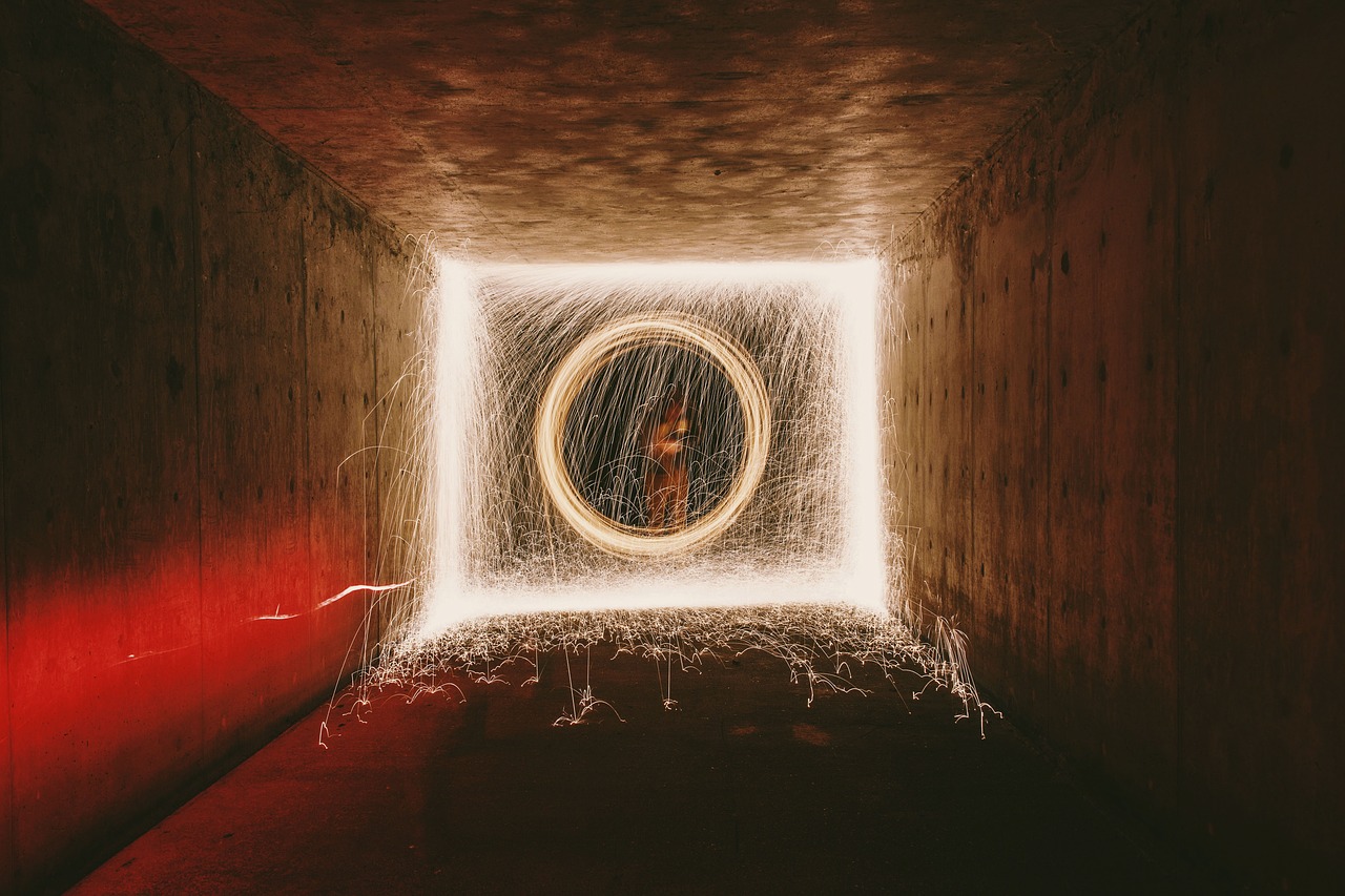 Image - long exposure spark tunnel people