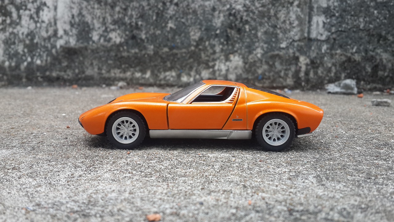 Image - lamborghini miura car classic