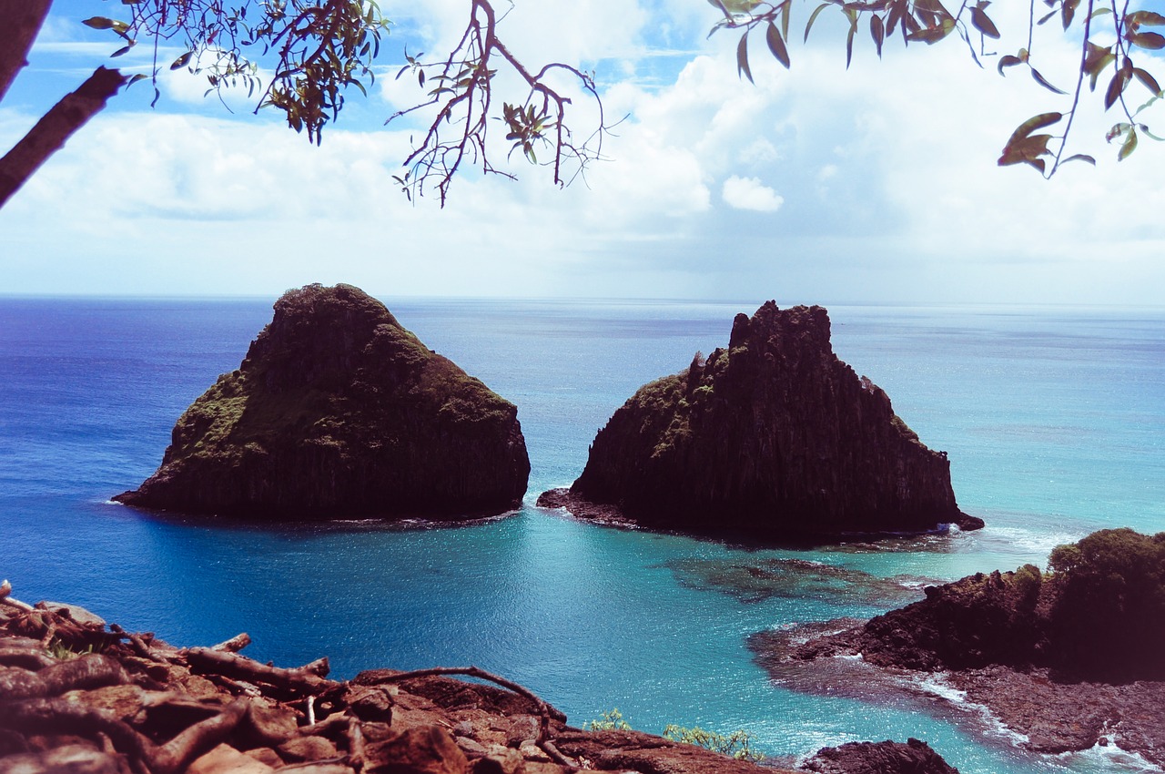 Image - fernando of noronha mar island