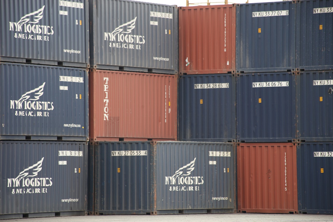 Image - containers port maritime